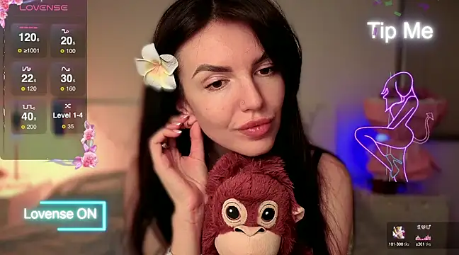 Snapshot of Wonder_Power chatting on 02-24-25, 02:40 Wonder Power online show from 02-24-25, 02:40