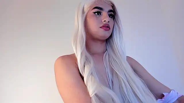 Sophia Cambpell online show from 04-14-26, 09:53