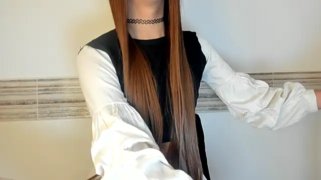 Snapshot of Sophia_Cambpell chatting on 09-30-25, 09:54 Sophia Cambpell online show from 09-30-25, 09:54