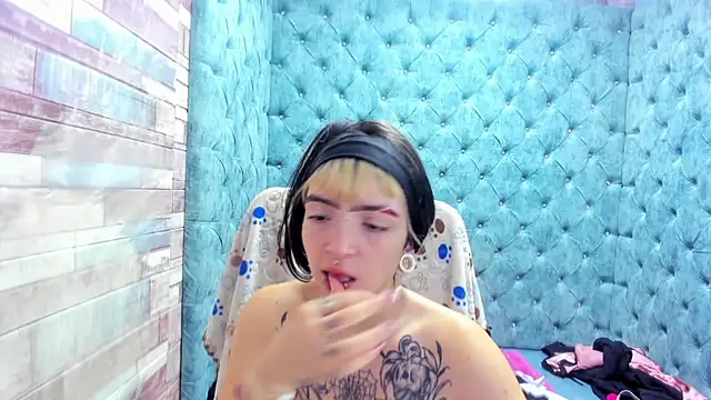 Snapshot of Samantha_Smiith chatting on 01-17-26, 04:16 Samantha Smiith online show from 01-17-26, 04:16