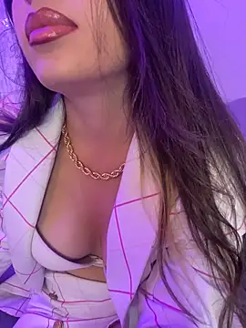 AbyThompson online show from 12-23-25, 09:19