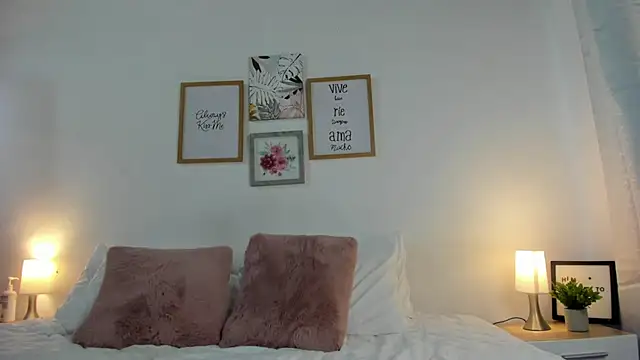 LaurenRodriiguez online show from 02-19-26, 06:49