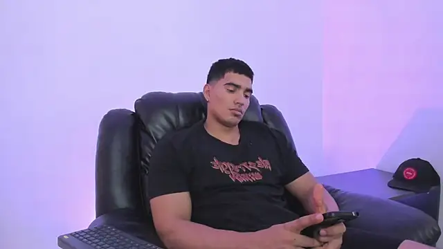 JamesGraay online show from 03-17-25, 08:19