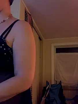 KatieBARBiE98 online show from 10-27-25, 04:46