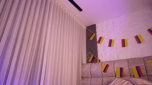Godess Scarlett77 online show from 06-27-26, 03:12