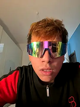 calleaaaa online show from 11-12-25, 02:21