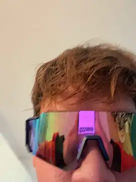 calleaaaa online show from 11-05-25, 10:18