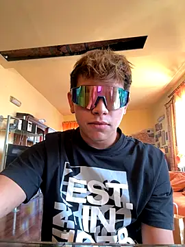 calleaaaa online show from 11-10-25, 10:09