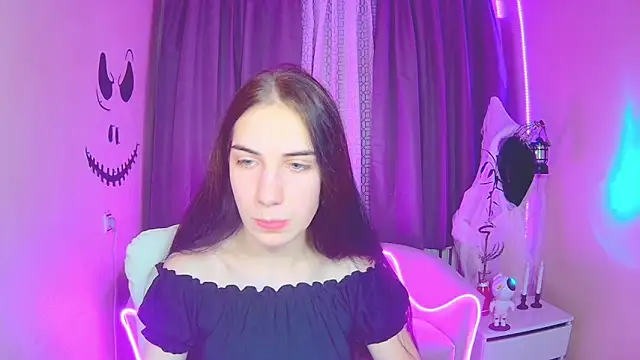 NikaStark  online show from 10-31-25, 07:43