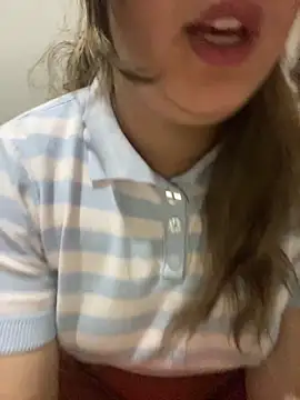 Snapshot of yassminsexy22 chatting on 02-21-26, 07:38 yassminsexy22 online show from 02-21-26, 07:38