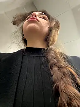 pantyless online show from 10-04-25, 07:26