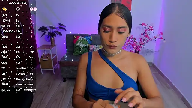 Snapshot of CamilaHarperr_ chatting on 06-01-26, 12:11 CamilaHarperr online show from 06-01-26, 12:11
