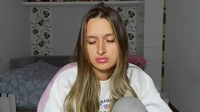 Submissive love online show from 11-27-25, 05:13