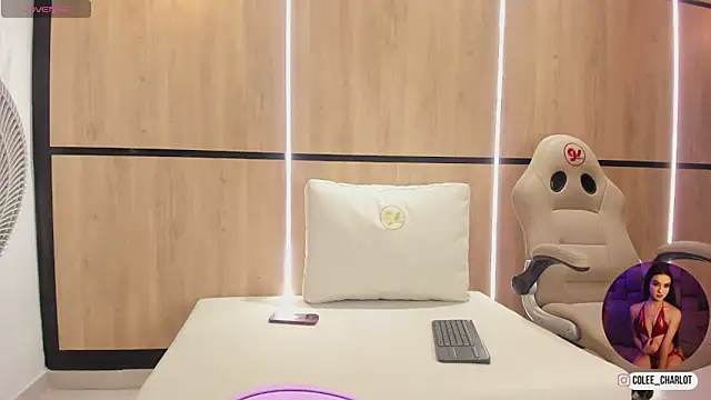 charlotte colee online show from 12-05-25, 11:20