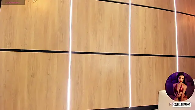 charlotte colee online show from 11-26-25, 11:43