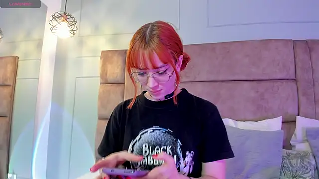 sweeet peach online show from 03-09-25, 09:03