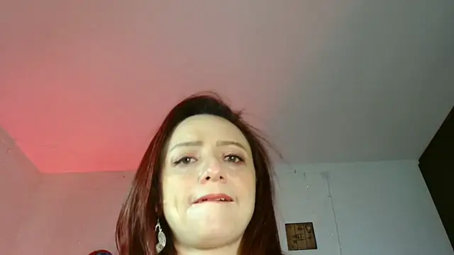 catalinamommyx online show from 11-08-25, 01:42