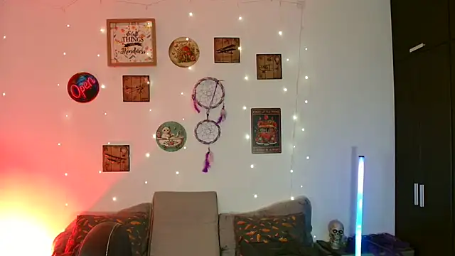 catalinamommyx online show from 11-11-25, 01:33