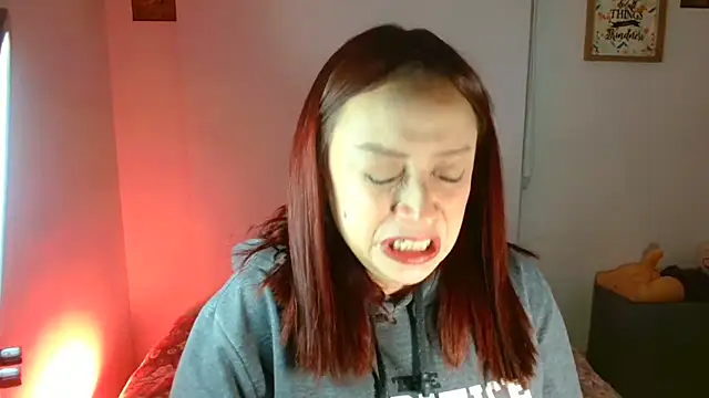 catalinamommyx online show from 09-19-25, 07:01