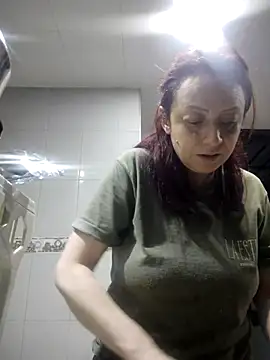 catalinamommyx online show from 10-06-25, 10:54