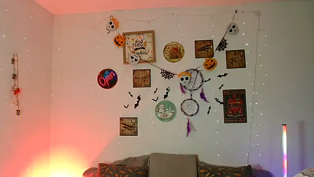 catalinamommyx online show from 11-01-25, 11:09