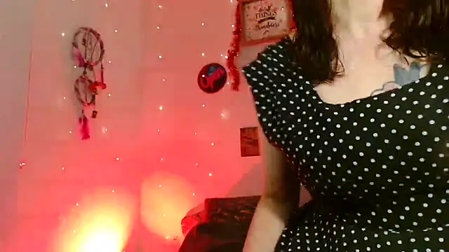 catalinamommyx online show from 12-17-25, 02:38