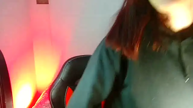 catalinamommyx online show from 09-21-25, 04:28