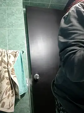 catalinamommyx online show from 10-13-25, 01:07