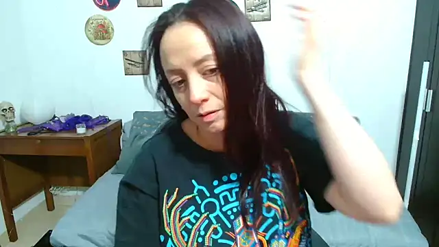 catalinamommyx online show from 06-19-26, 12:27