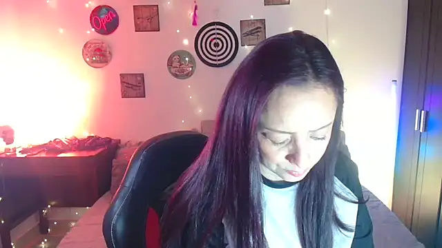 catalinamommyx online show from 06-13-26, 11:02
