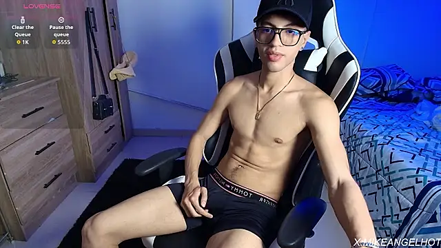 Angelligth online show from 02-27-26, 03:51