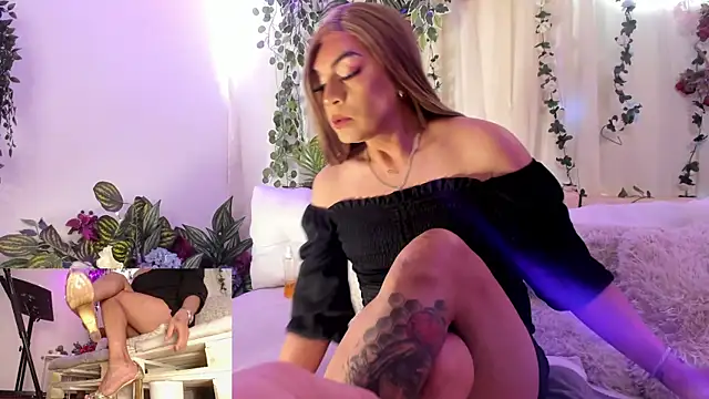 karol elegance  online show from 02-16-26, 12:59