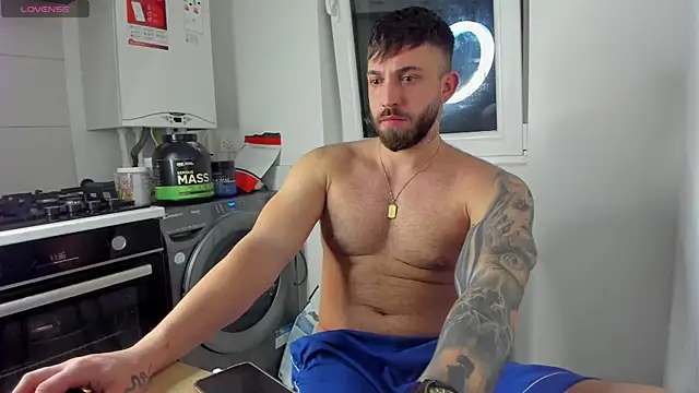 LoveIsBlind  online show from 04-15-26, 07:58