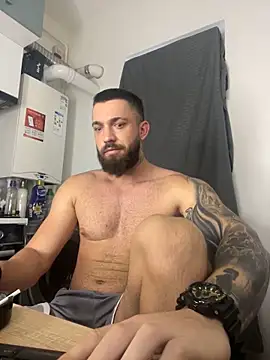 Snapshot of LoveIsBlind_ chatting on 10-11-25, 05:30 LoveIsBlind  online show from 10-11-25, 05:30