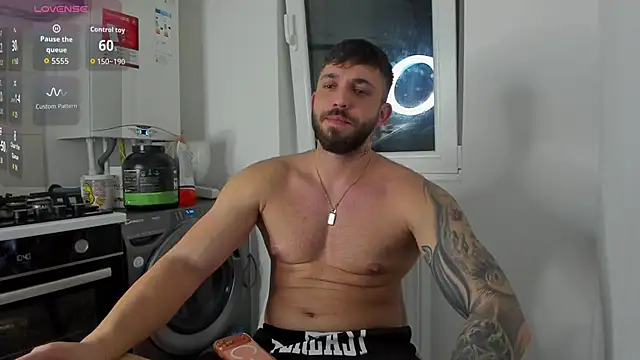 LoveIsBlind  online show from 04-06-26, 07:04