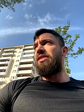 Snapshot of LoveIsBlind_ chatting on 09-09-25, 06:12 LoveIsBlind  online show from 09-09-25, 06:12