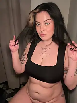 NaomiSquirts online show from 12-20-24, 10:22