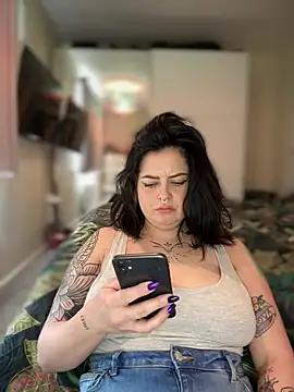 NaomiSquirts online show from 01-14-25, 02:00