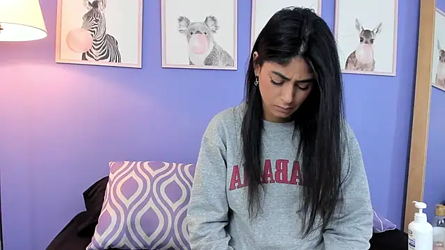 Elizabeth Santos online show from 03-21-25, 08:40