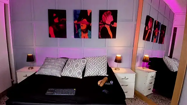 Elizabeth Santos online show from 10-31-25, 08:38