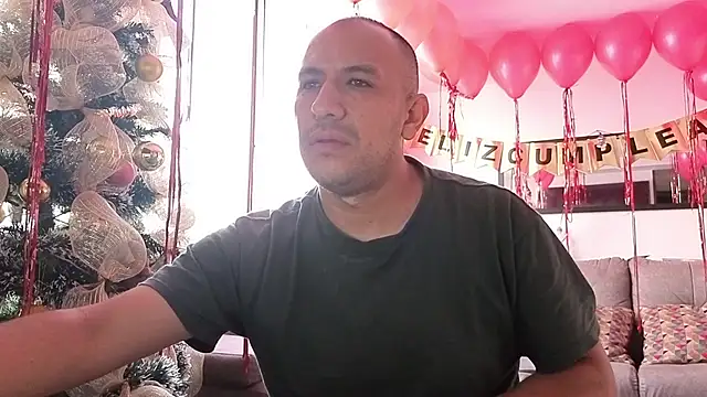 sackboy26 online show from 12-22-25, 12:38