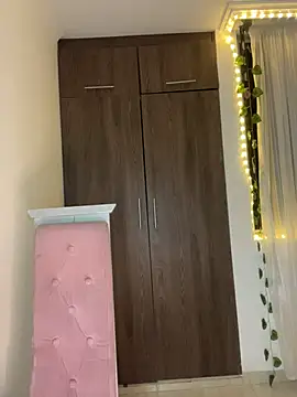 lina pink online show from 02-08-26, 04:21