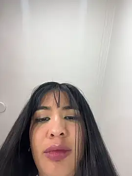 lina pink online show from 11-11-25, 03:23