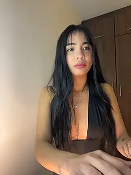 lina pink online show from 02-12-26, 01:49