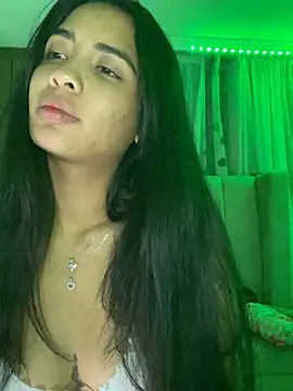 Snapshot of lina_pink chatting on 03-20-25, 12:19 lina pink online show from 03-20-25, 12:19