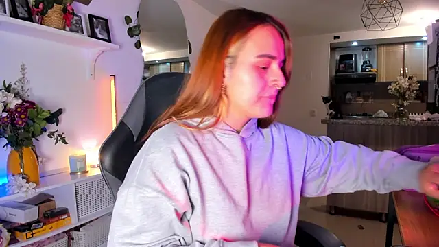 evy orange1 online show from 03-05-26, 12:07