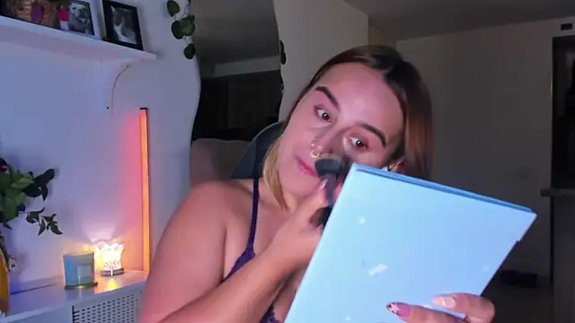 evy orange1 online show from 03-03-26, 11:12