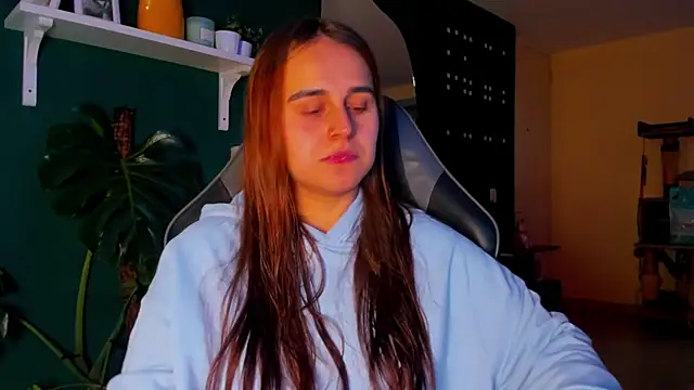 evy orange1 online show from 06-19-26, 01:00