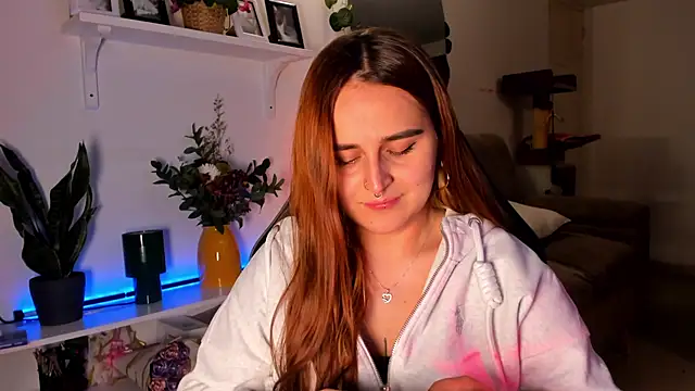 evy orange1 online show from 03-14-26, 12:05