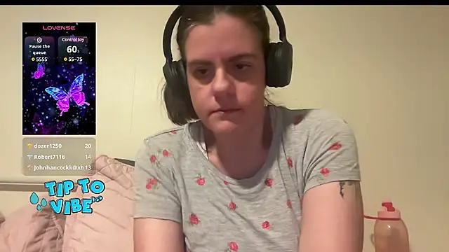 Jess4you0818 online show from 12-04-24, 01:08